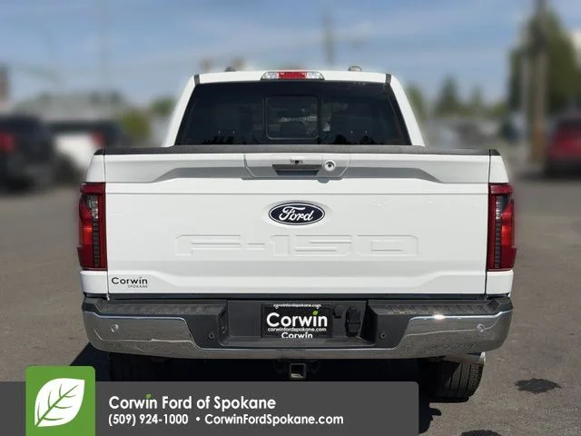 Used 2024 Oxford White Ford XLT image 18