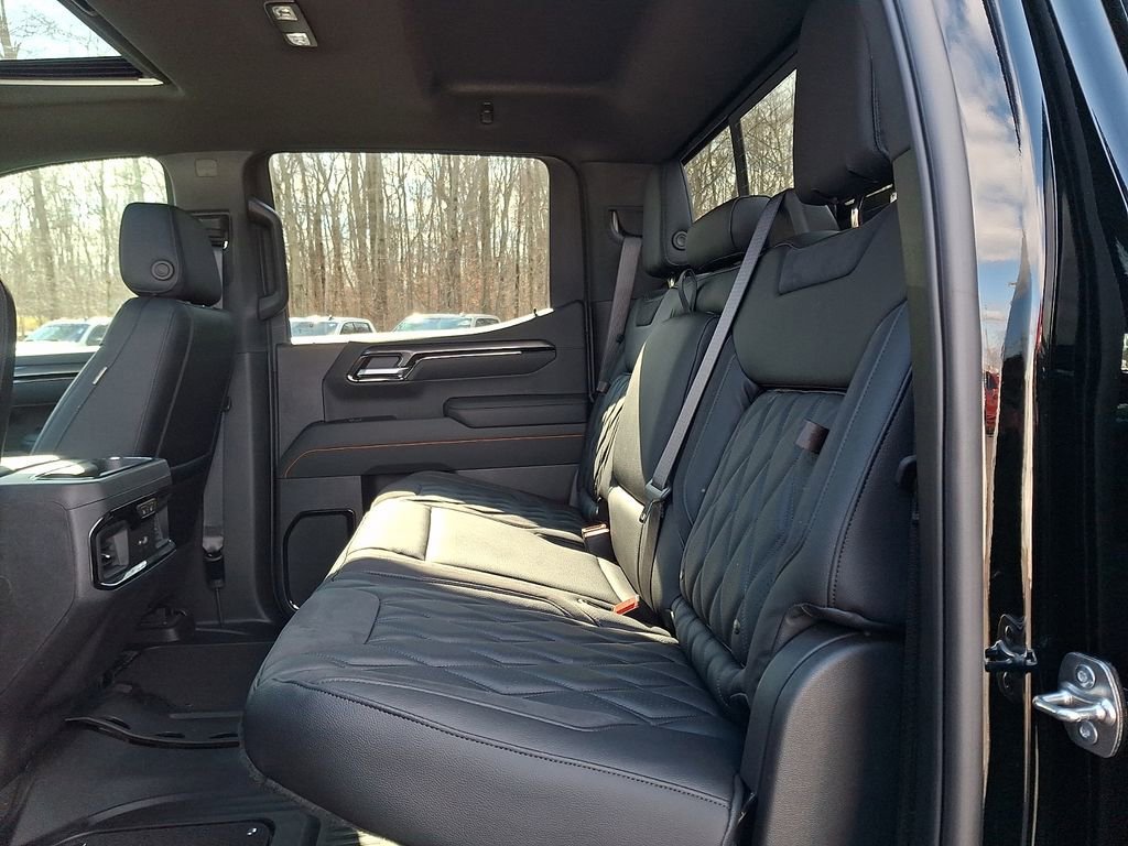 New 2026 Onyx Black GMC AT4 image 6