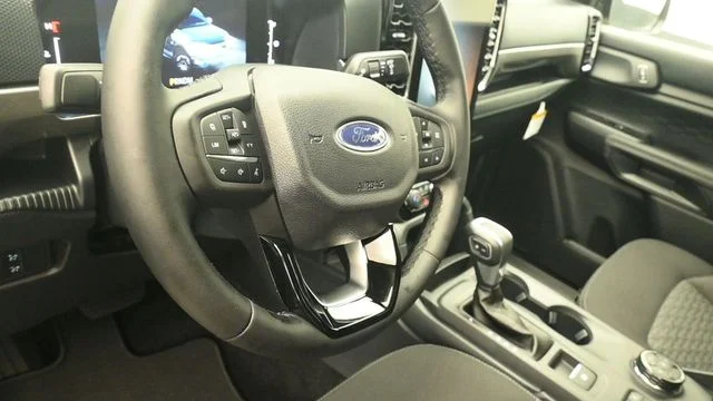 New 2026 Desert Sand Ford XLT image 15