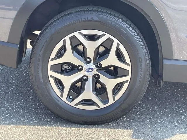 Certified Used 2020 Magnetite Gray Metallic Subaru Premium image 7