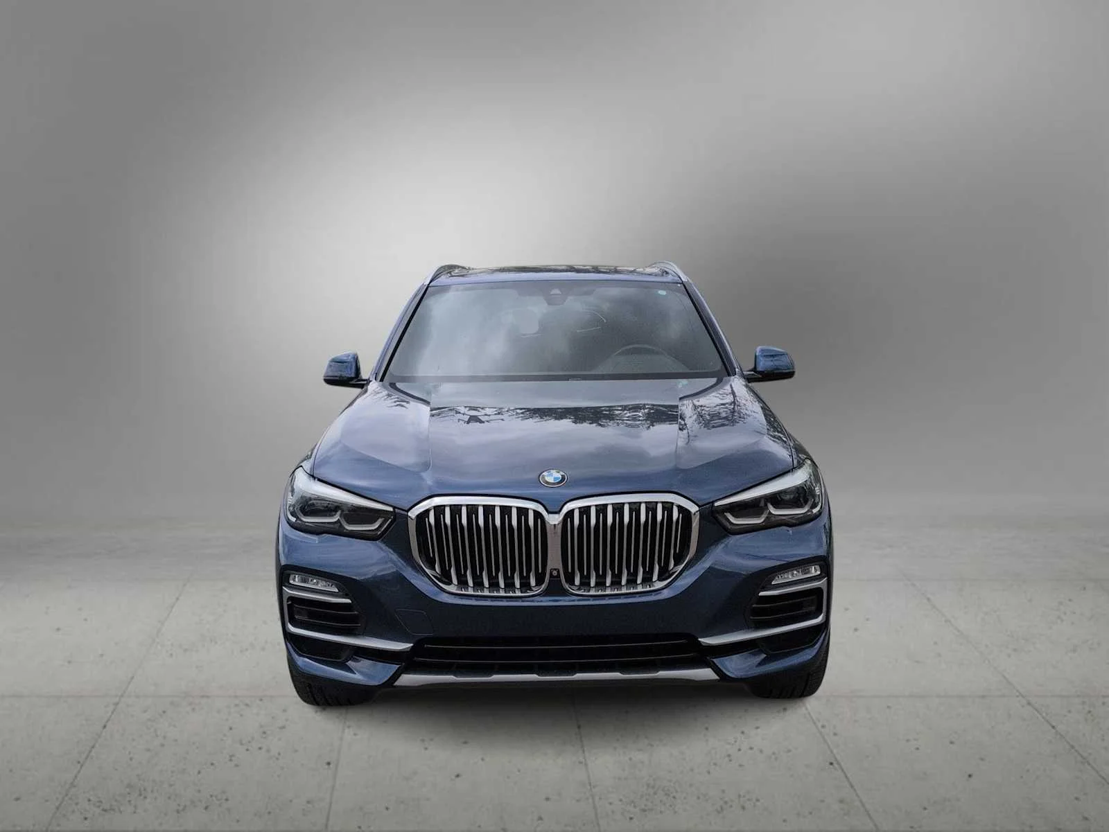 Used 2019 Phytonic Blue Metallic BMW xDrive40i image 3