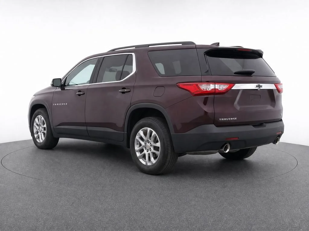 Used 2019 BLACK CURRANT METALLIC Chevrolet LT Cloth image 3