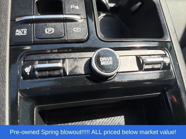 Used 2025 White Kia GT-Line image 40