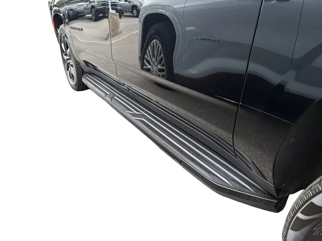 Used 2023 Black Chevrolet RST image 18