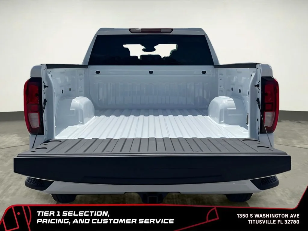 New 2026 Summit White GMC Elevation image 9