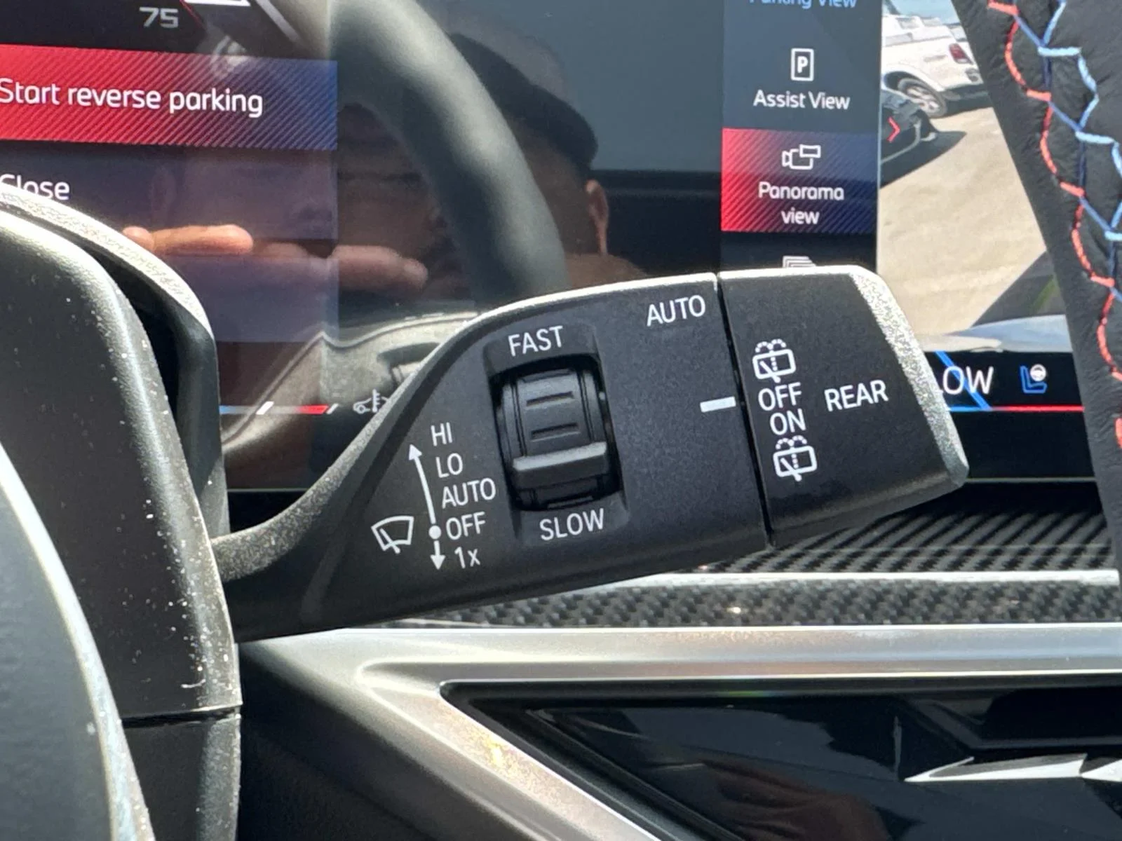 New 2026 Alpine White BMW M60i Sports Activity Vehicle image 24