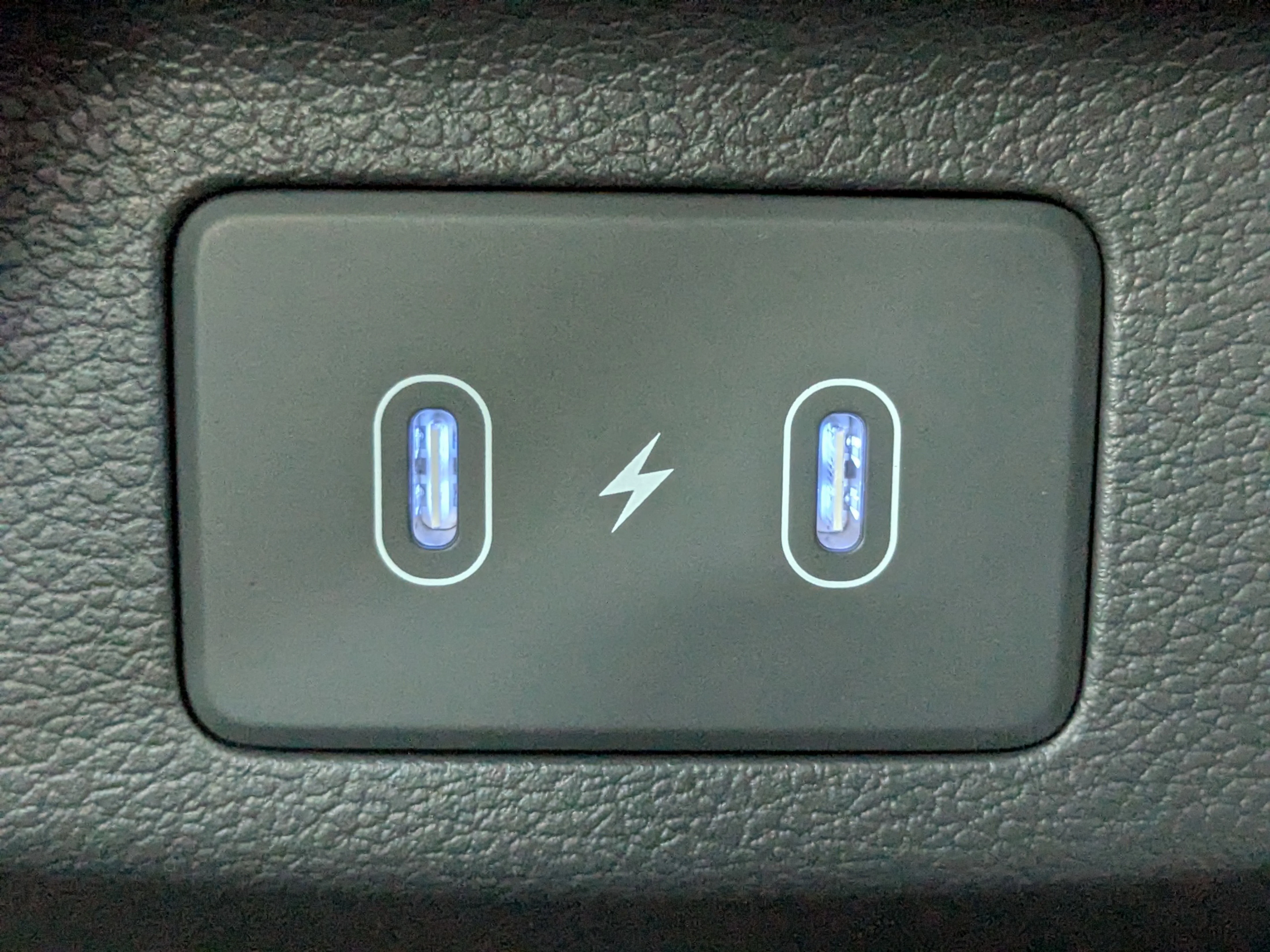 2025 Hyundai Sonata SE - Photo 19