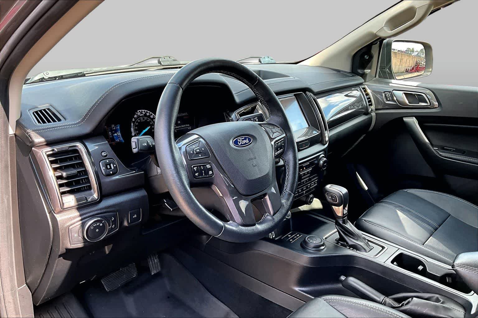Used 2021 Carbonized Gray Metallic Ford LARIAT image 18