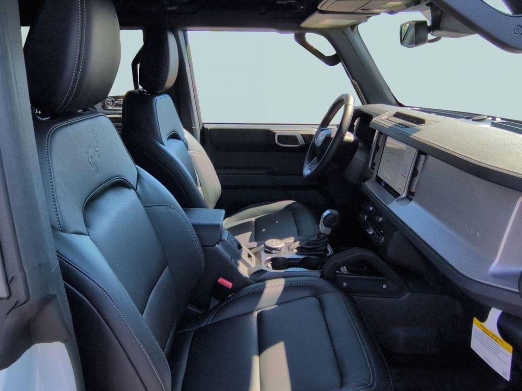 New 2026 Avalanche Gray Ford Outer Banks® image 63