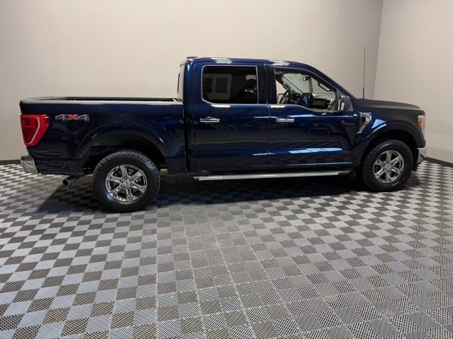 Certified Used 2023 Antimatter Blue Metallic Ford XLT image 7