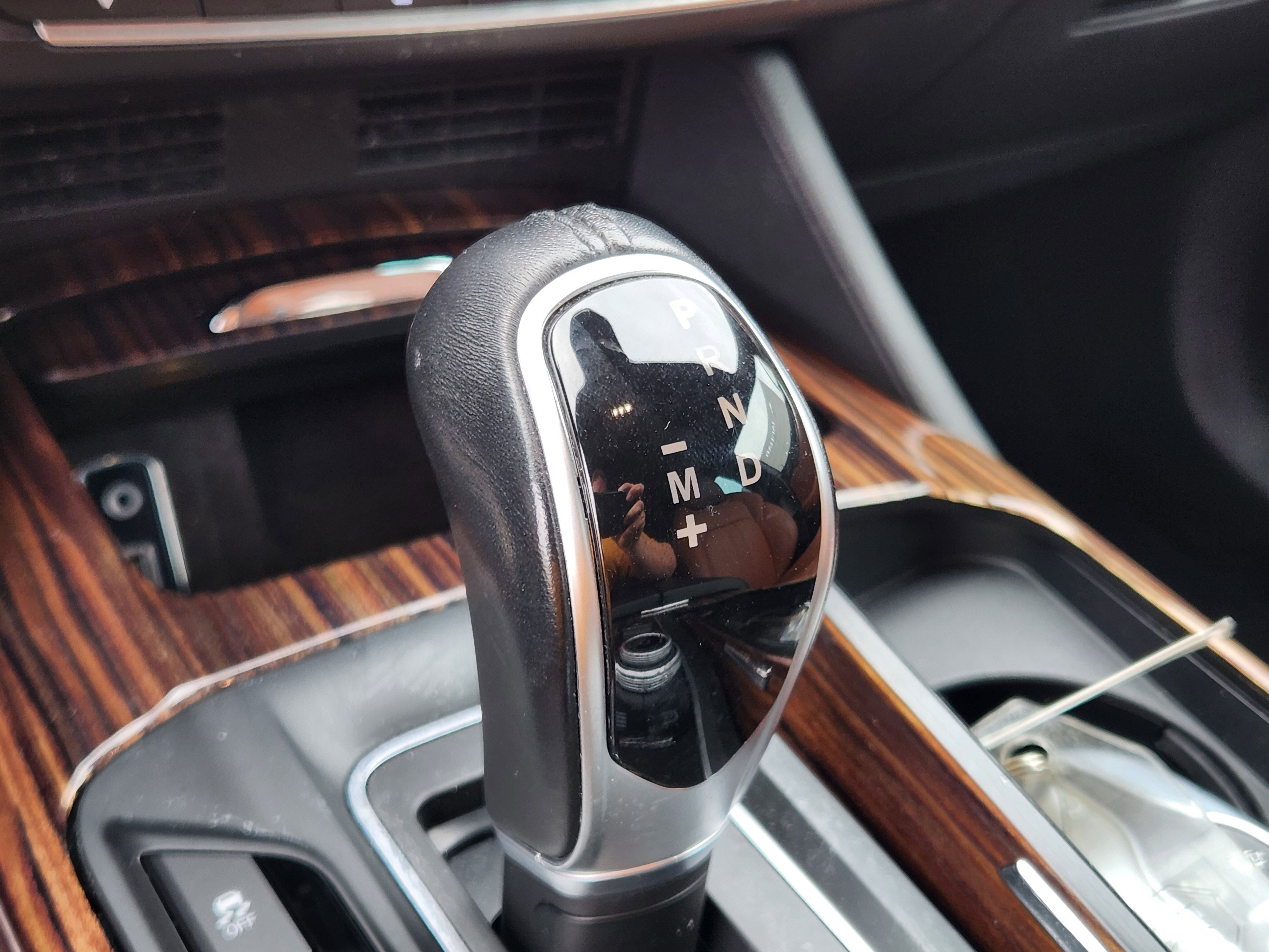 Used 2018 Nero Maserati GranSport image 22