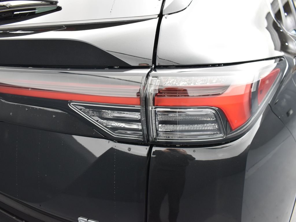 New 2026 Black Mitsubishi SE image 7