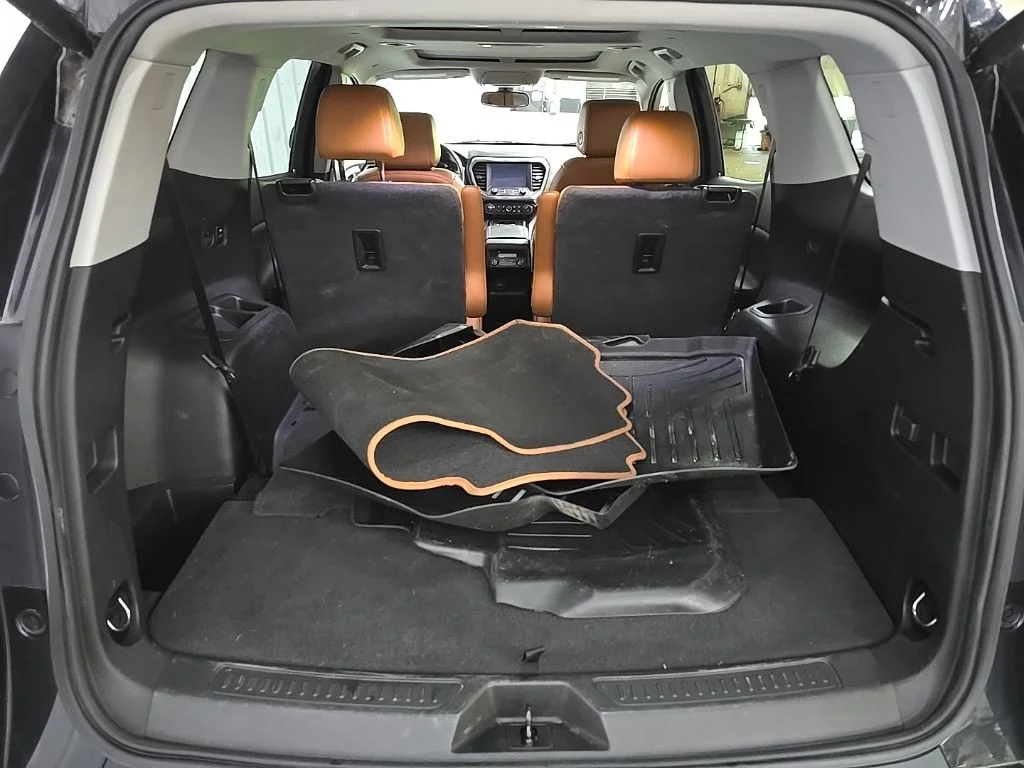 Used 2020 Black GMC AT4 image 14