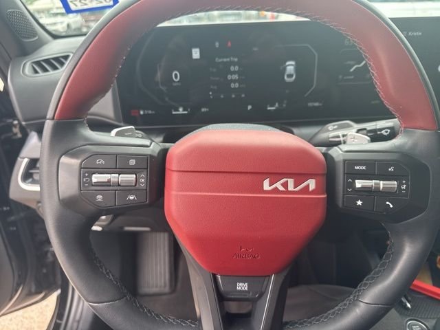 Used 2025 Black Kia GT-Line image 4