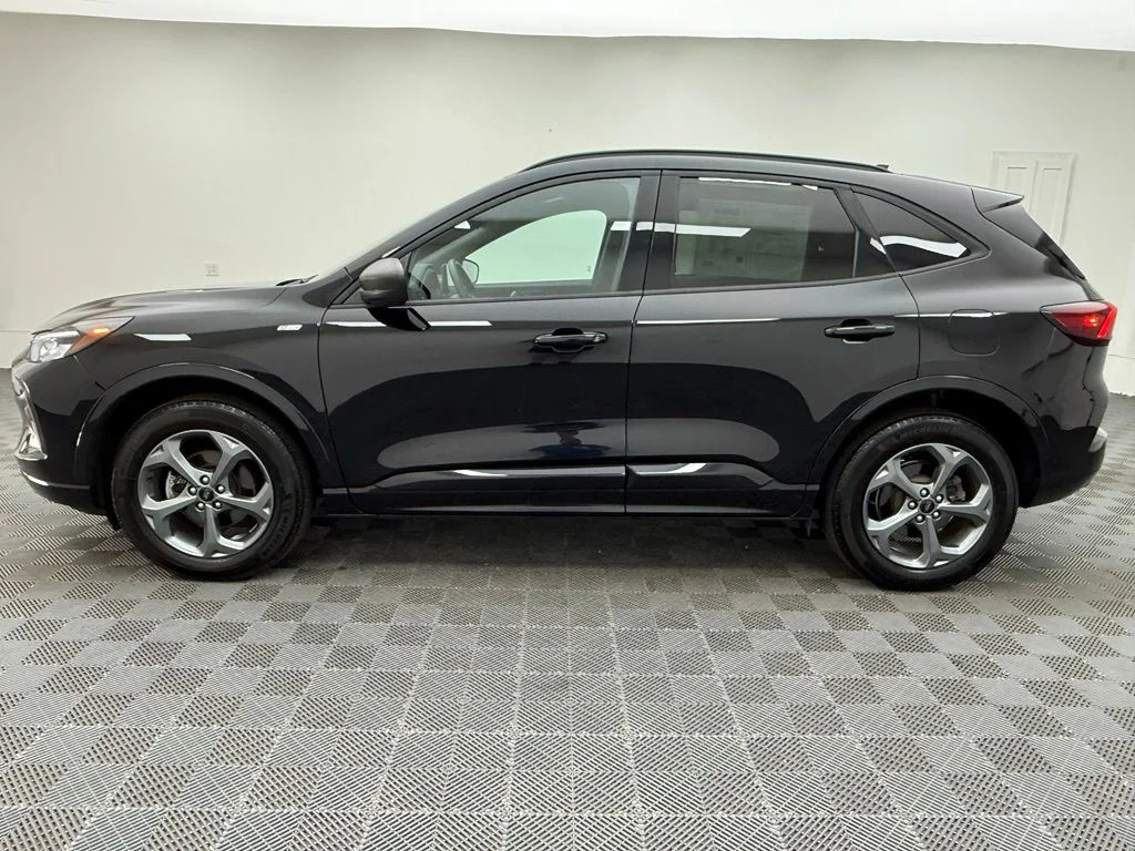 Used 2024 Black Ford ST-Line image 13