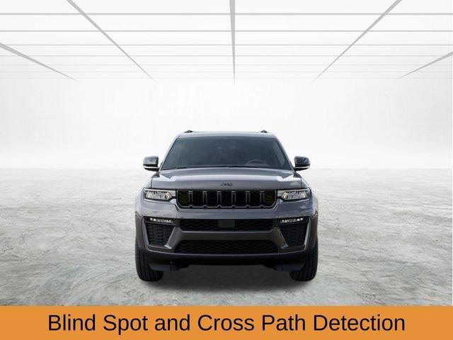 New 2026 Baltic Gray Metallic Clear-Coat Exterior Paint Jeep Limited image 7
