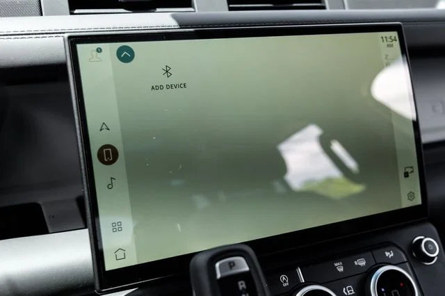 New 2026  Land Rover X-Dynamic SE image 39