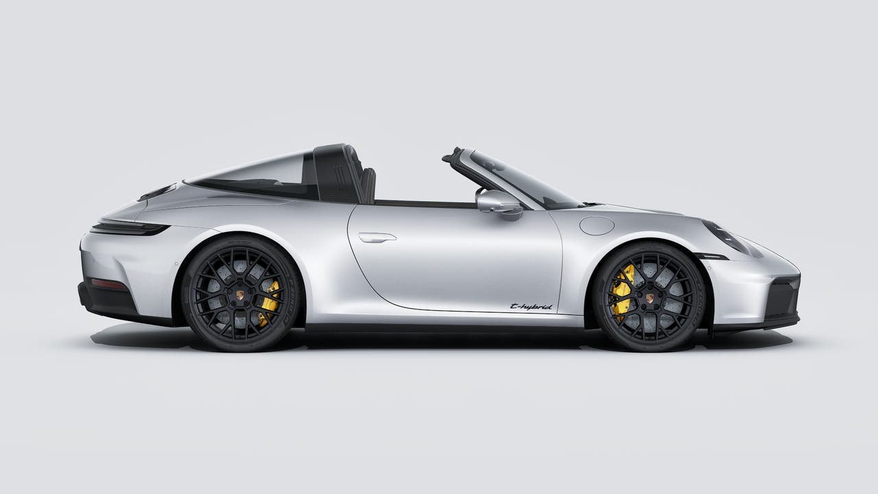 New 2026 GT Silver Metallic Porsche Targa 4 GTS image 6