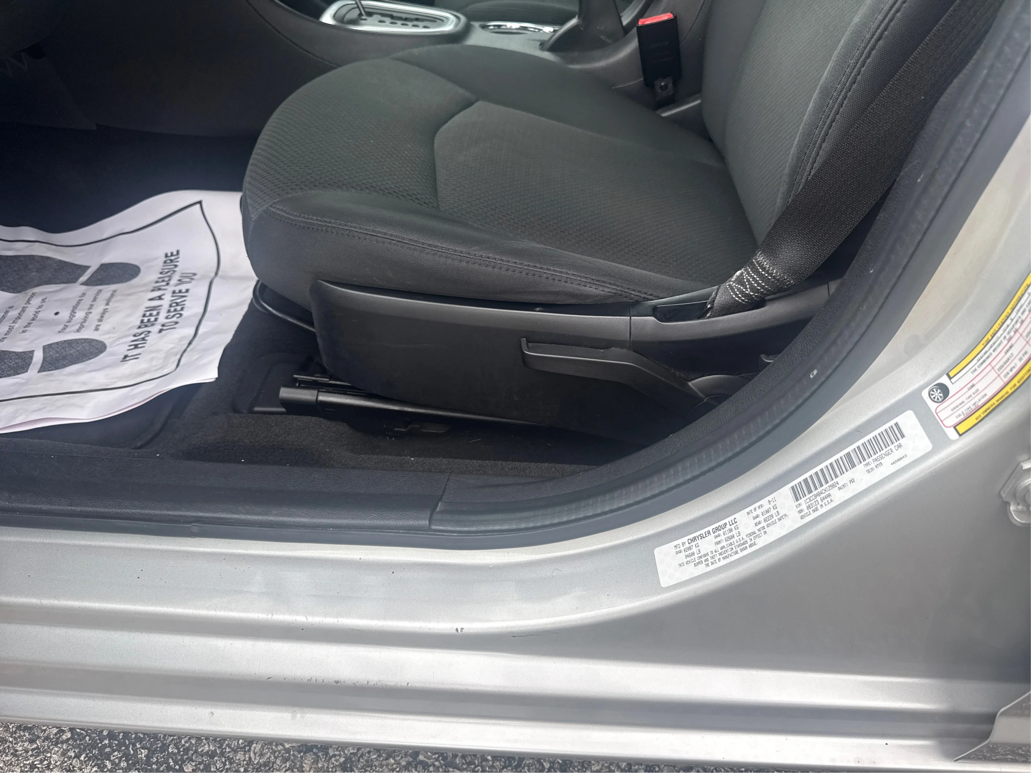 Used 2012 Silver Chrysler LX image 19