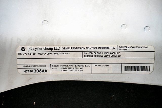 Used 2015 White Ram Laramie image 37