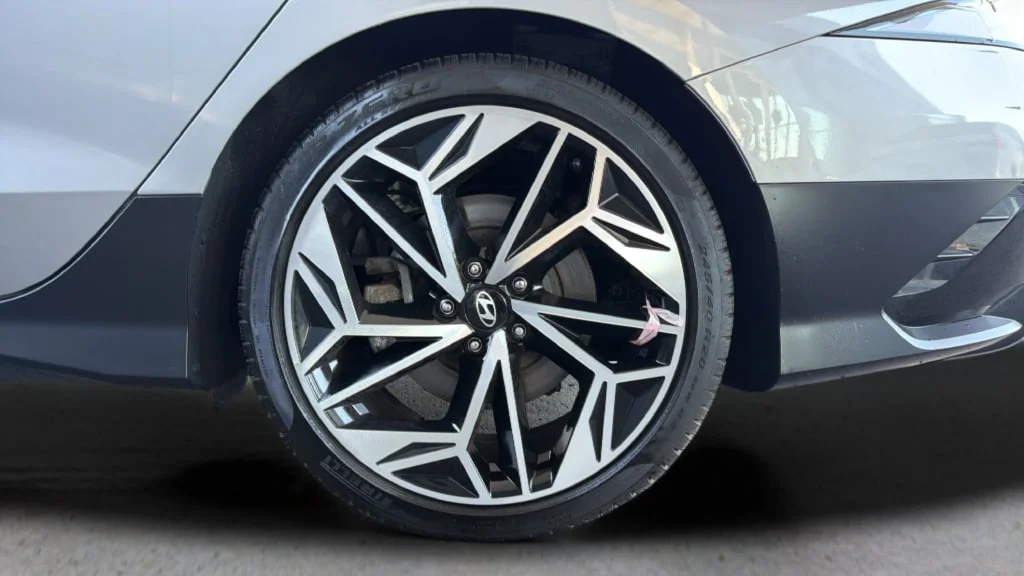 Used 2023 Curated Silver Hyundai SEL image 8