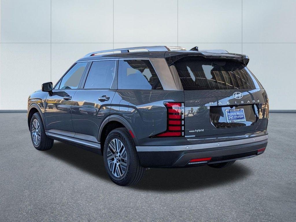 New 2026 Gray Hyundai Blue SEL 8P image 4