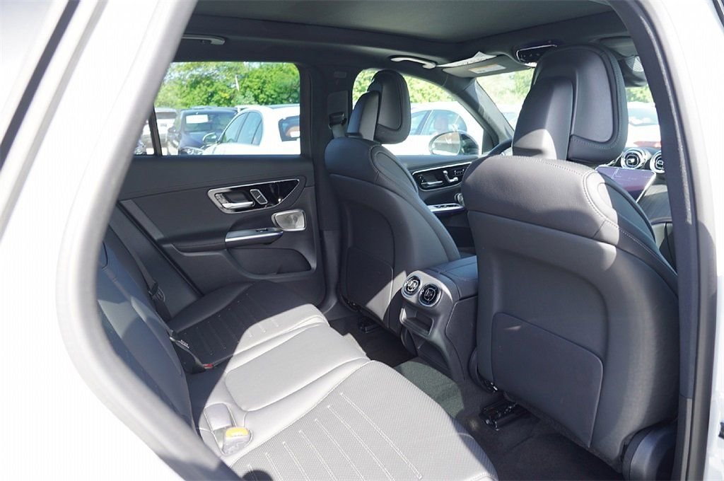 2026 Mercedes-Benz GLC Base - Photo 14