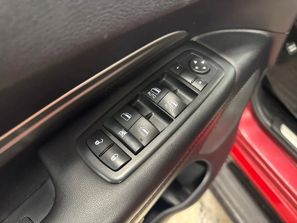 Used 2016 Red Dodge Limited image 16