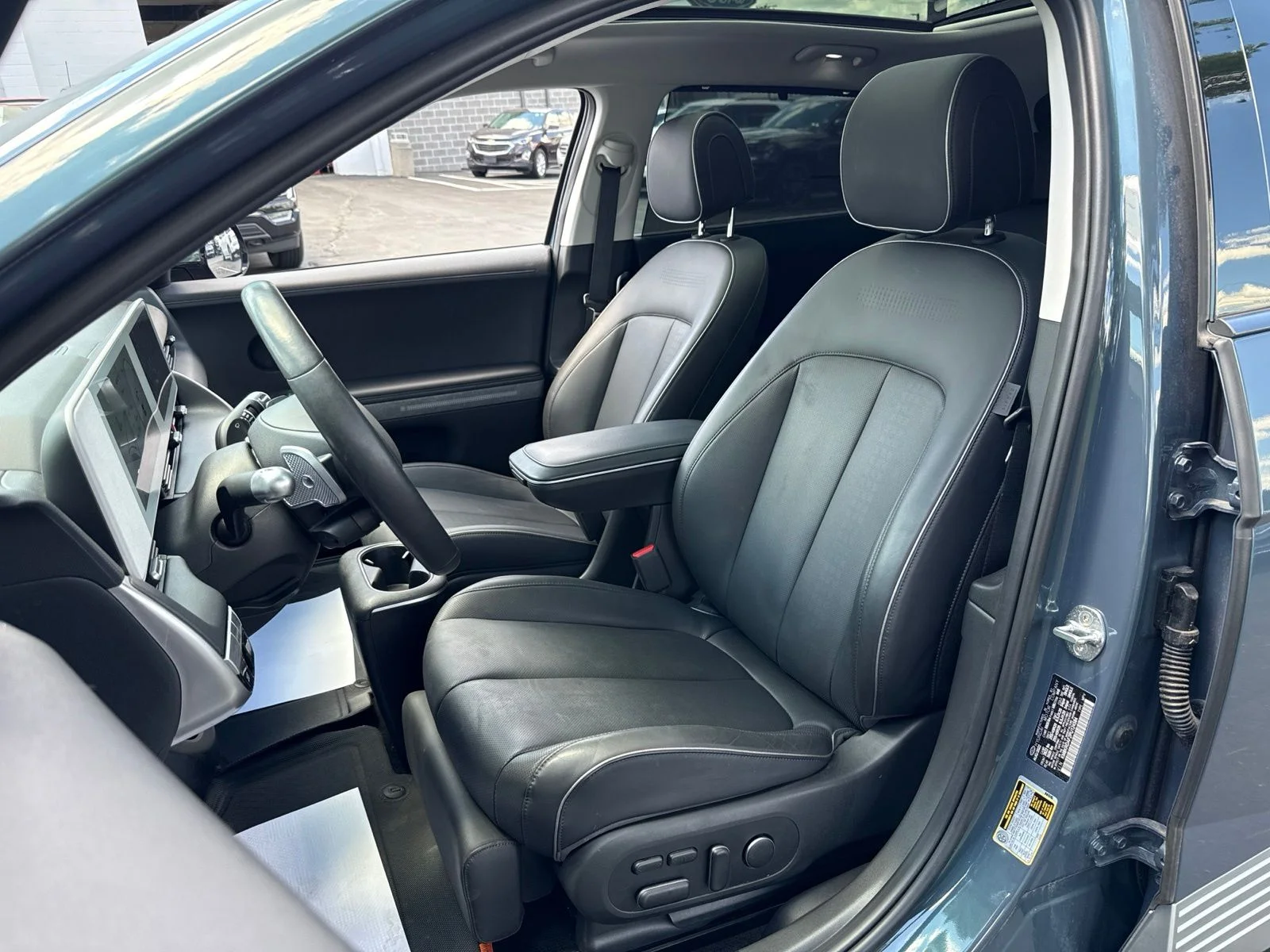 Used 2023 Hyundai IONIQ 5 Limited with VIN KM8KRDAF2PU124584 for sale in Columbiana, OH