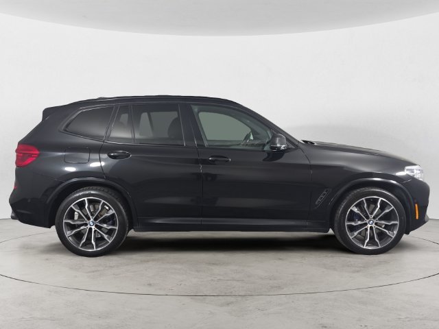 Used 2021 Black Sapphire Metallic BMW M40i image 4