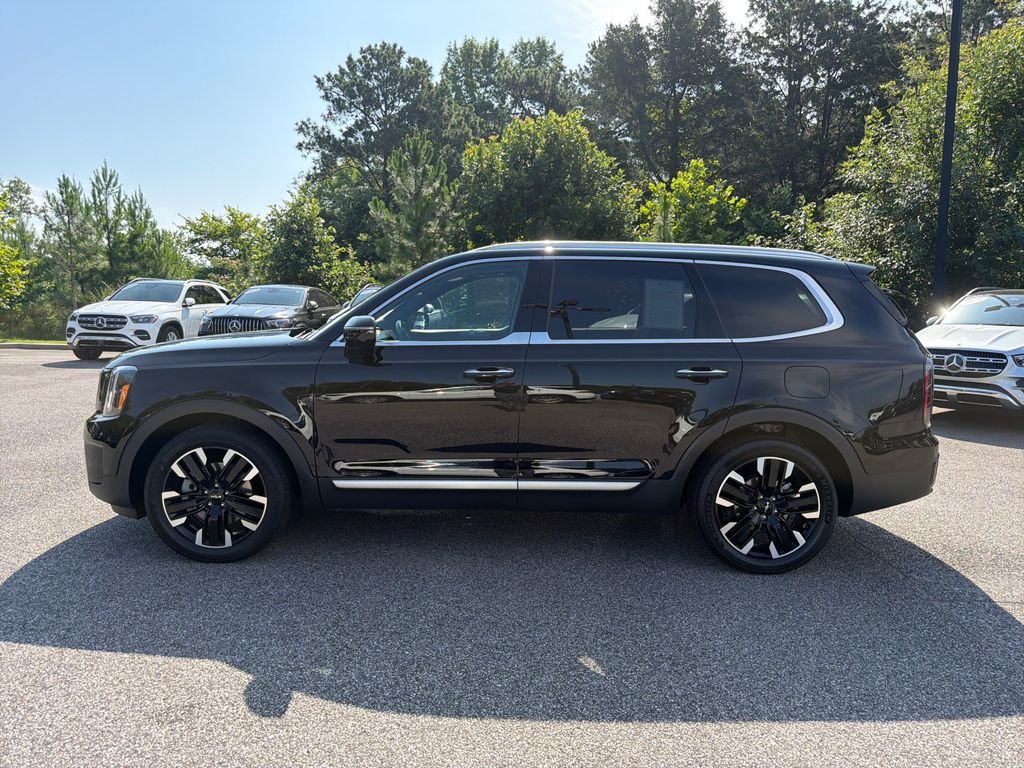 Used 2023 Ebony Black Kia SX-Prestige image 10