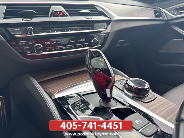 Used 2018 Blue BMW M550i xDrive image 27