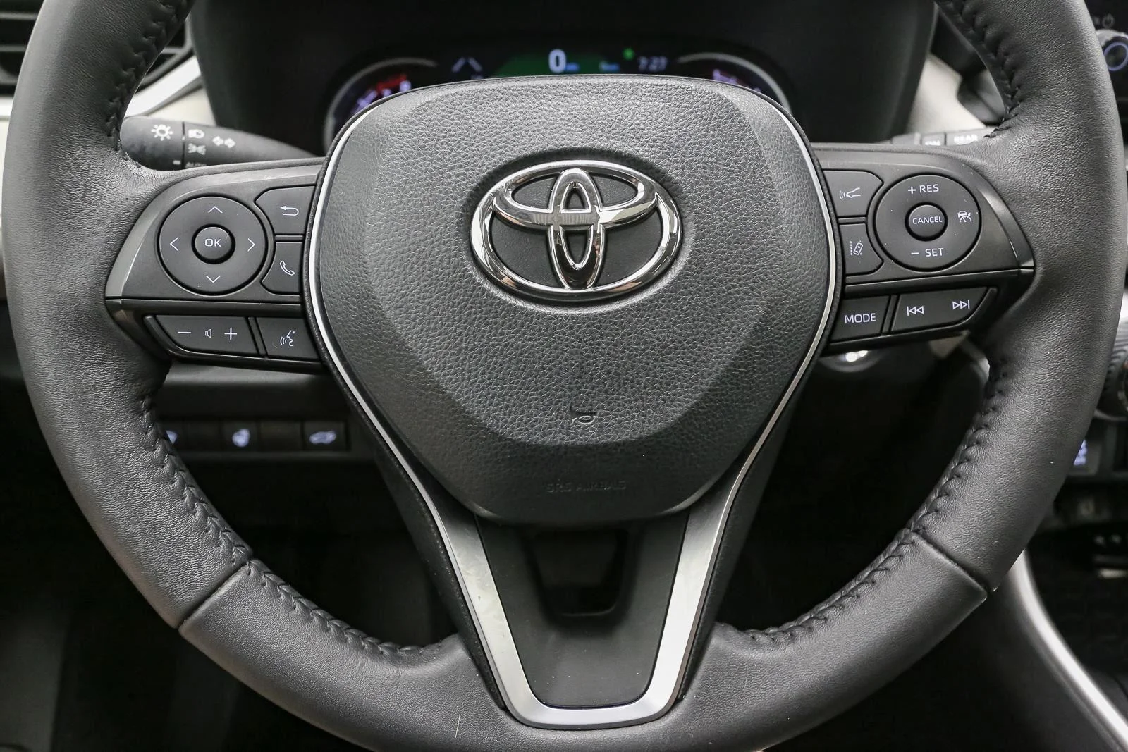 Certified Used 2023 Ice Cap Toyota XLE image 35