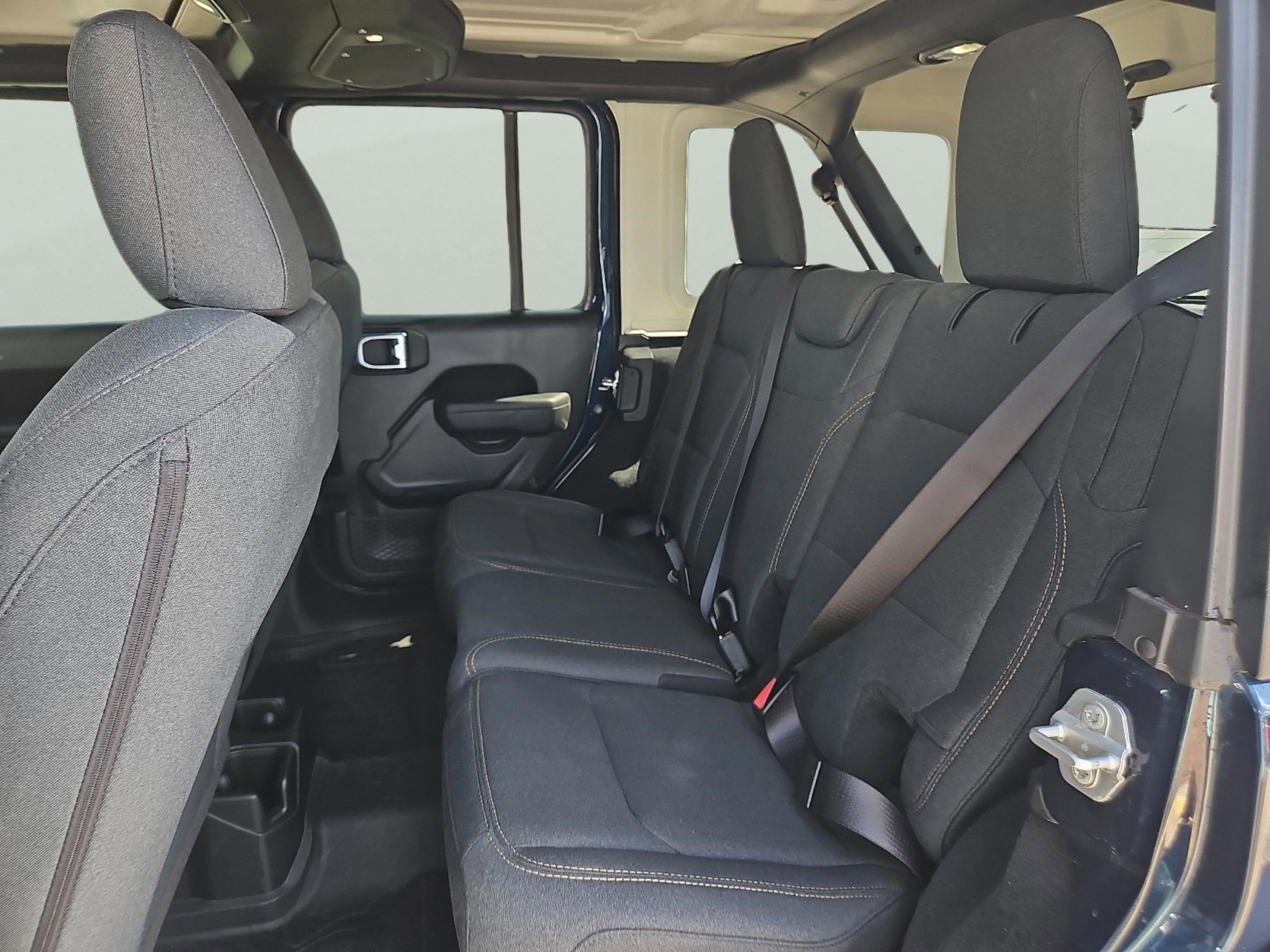 Used 2025 Fathom Blue Pearlcoat Jeep Sport S image 25
