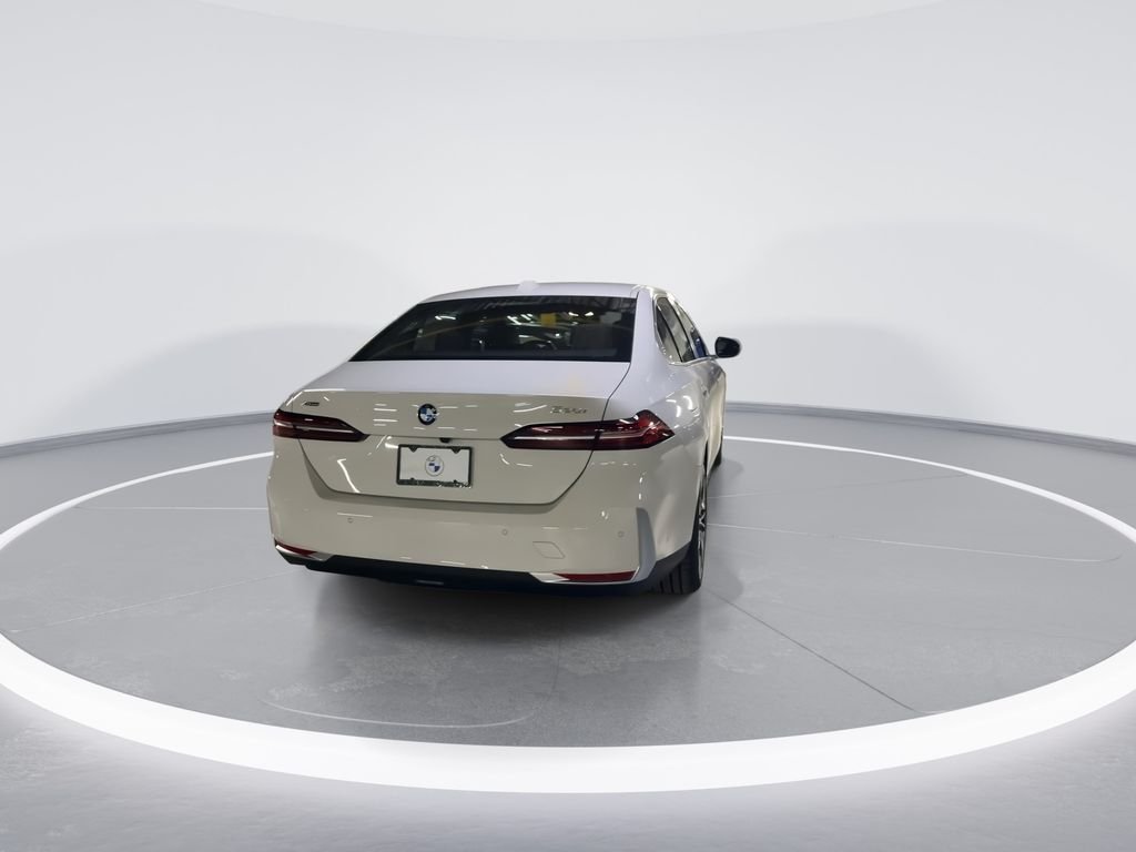 2026 BMW 5 Series 530i - Photo 7