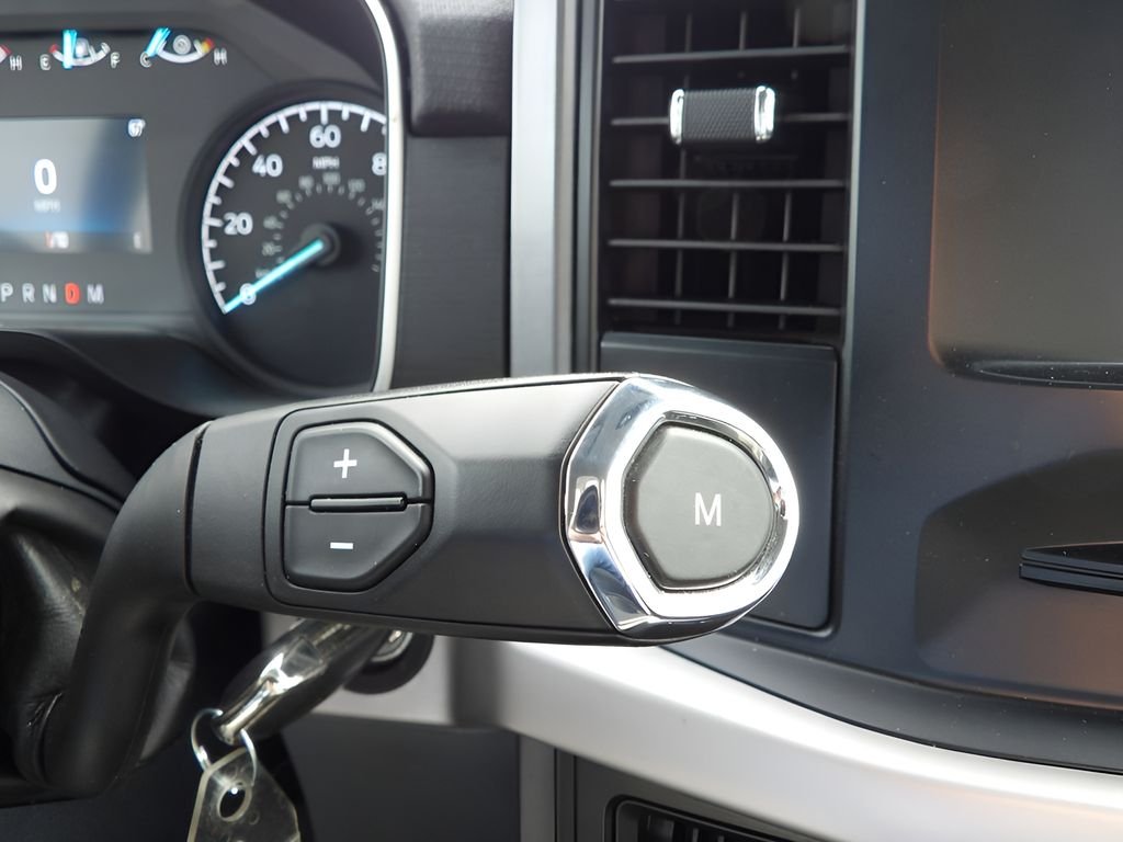 Used 2023 Oxford White Ford XLT image 23