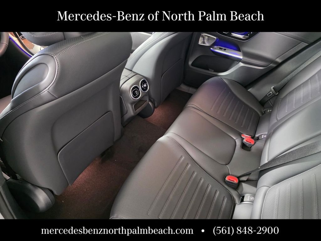 New 2026 MANUFAKTUR Alpine Grey Mercedes-Benz GLC 300 image 13