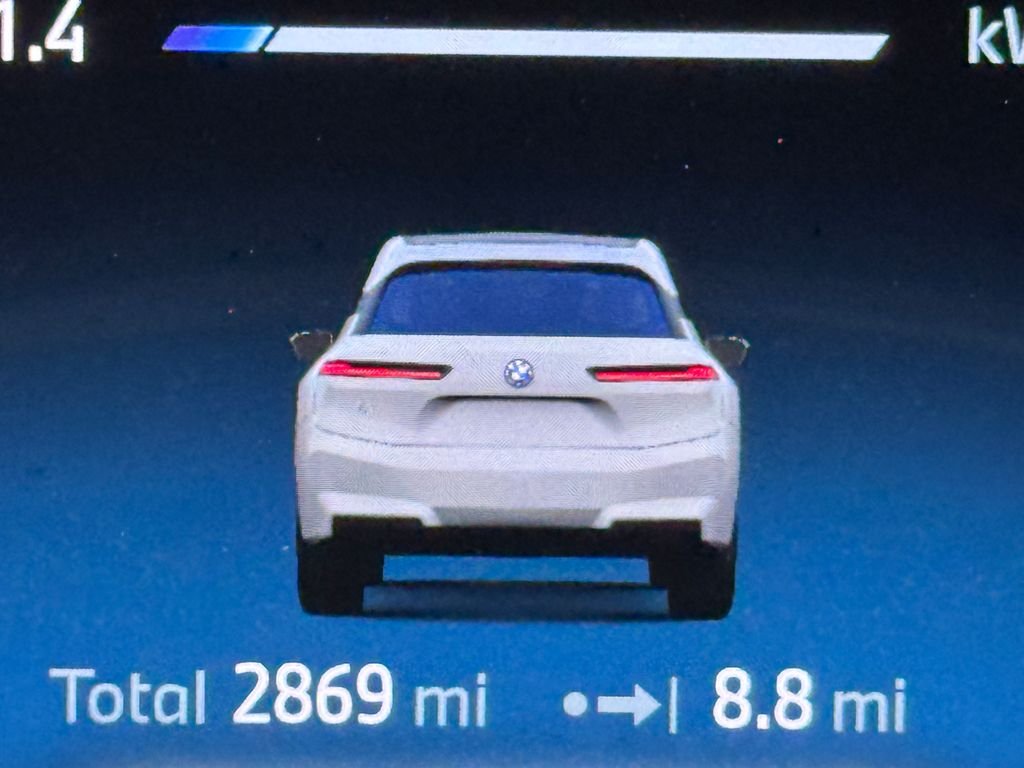 2026 BMW iX 60 - Photo 19