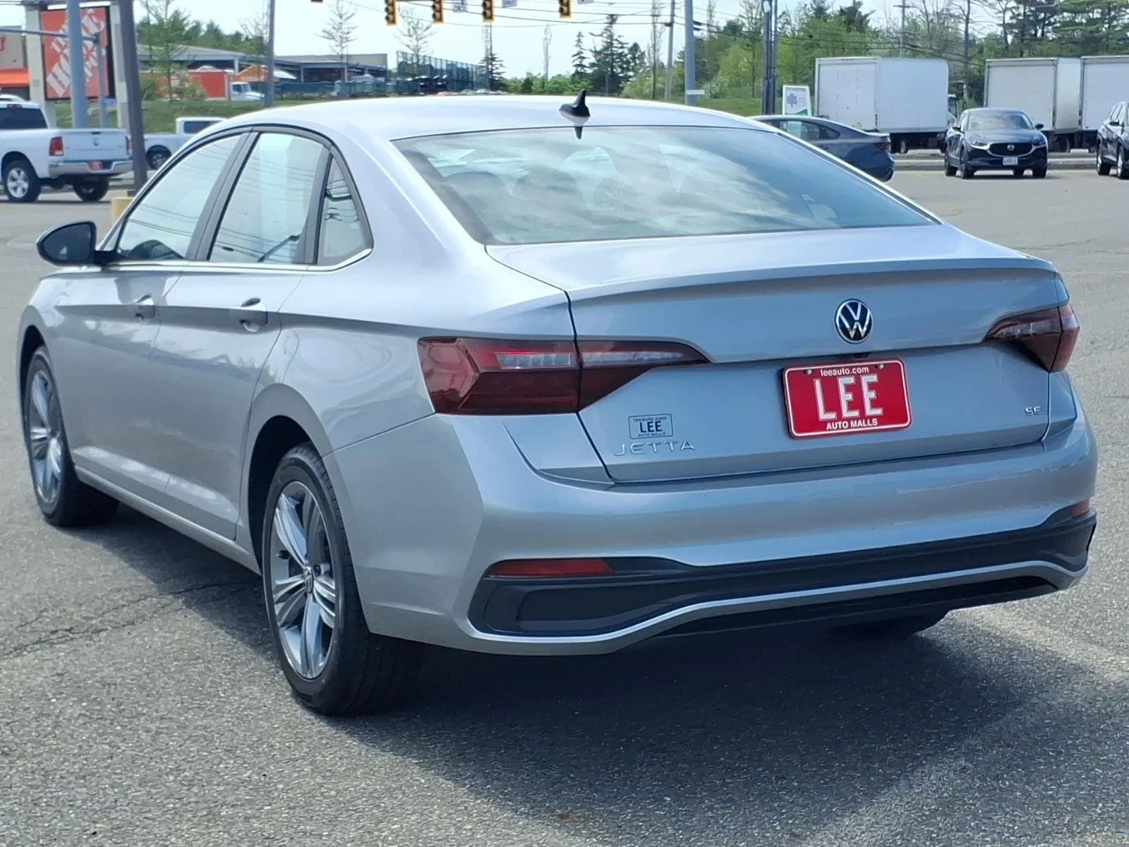 Used 2024 Silver Volkswagen 1.5T SE image 7