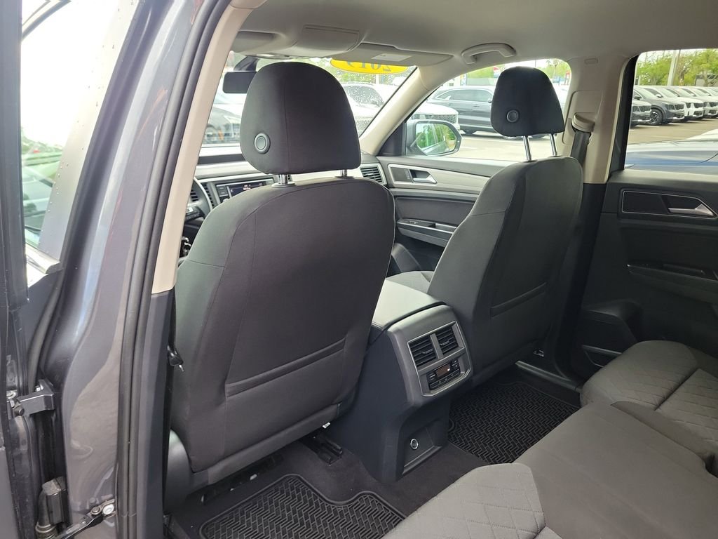 Used 2019 Gray Volkswagen 2.0T S image 16