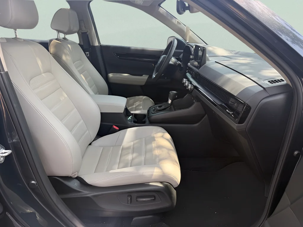 Certified Used 2024  Honda EX-L image 11
