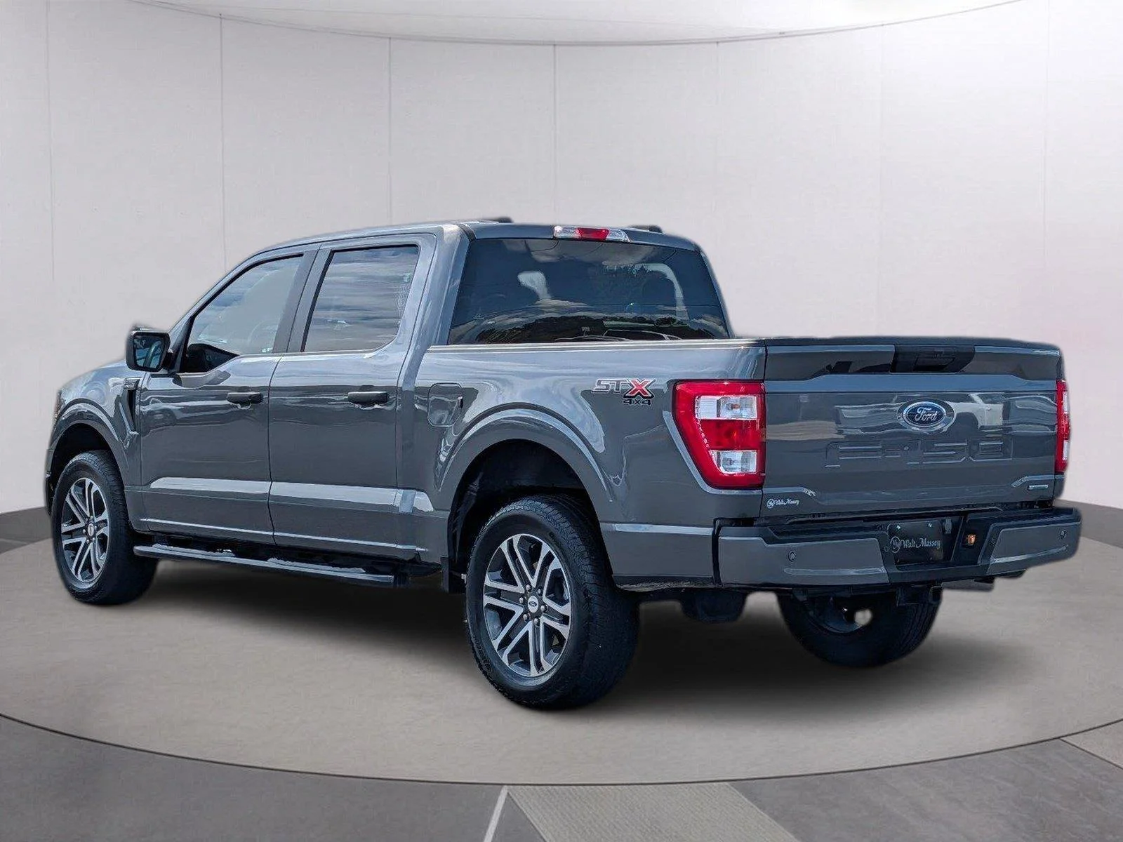 Used 2023 Carbonized Gray Ford XL image 3