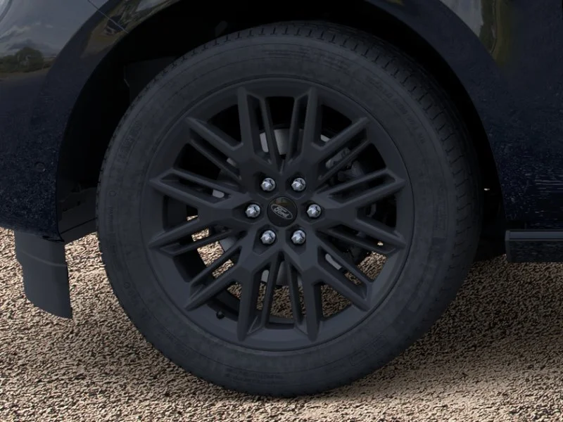 New 2026 Agate Black Metallic Ford MAX Platinum® image 43