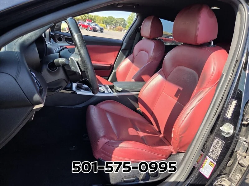 Used 2020 Aurora Black KIA GT AWD image 7