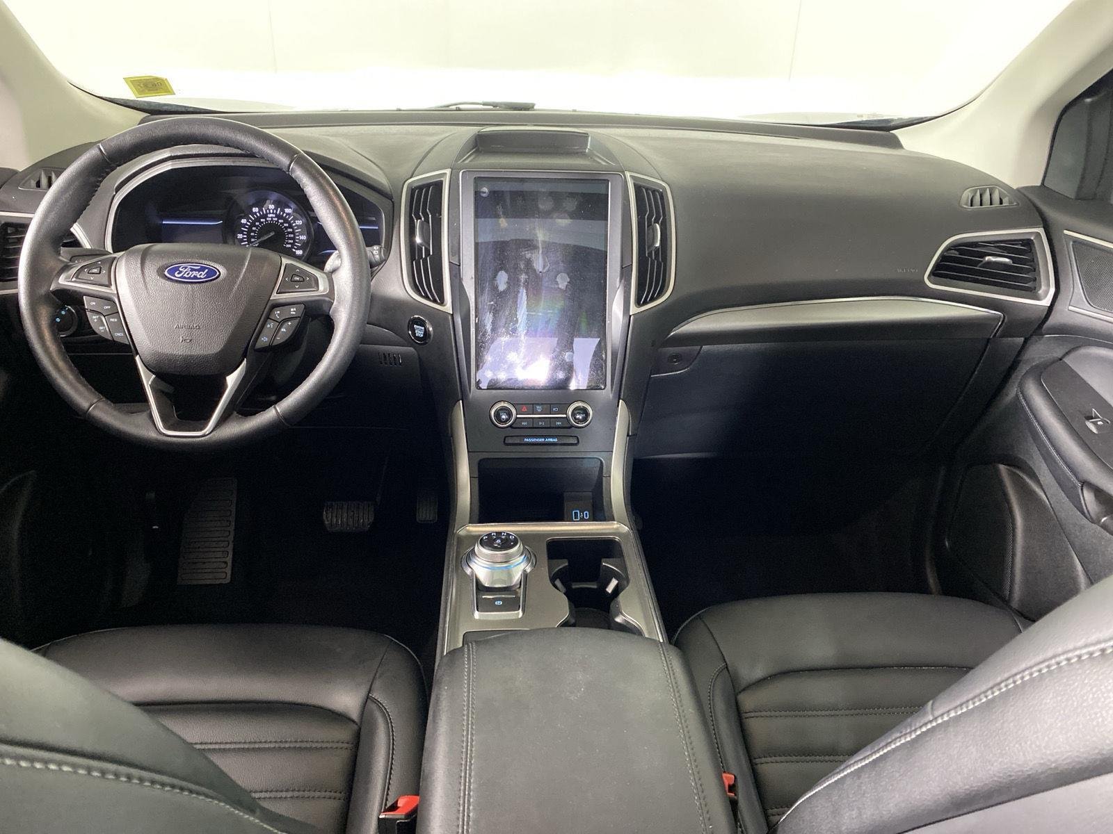 Used 2022 Agate Black Ford SEL image 2