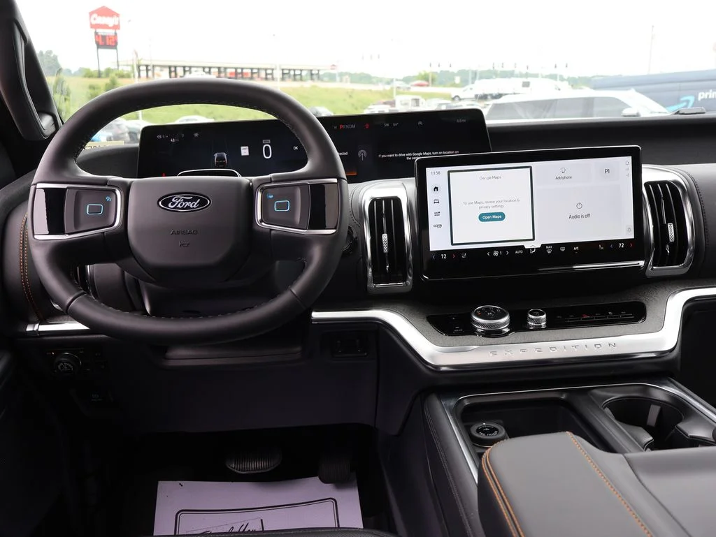 New 2026 Agate Black Metallic Ford Tremor® image 20