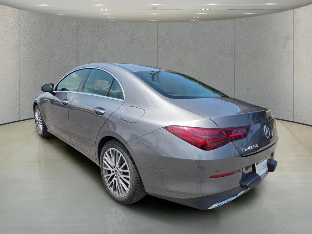 Used 2025 Gray Mercedes-Benz CLA 250 image 3
