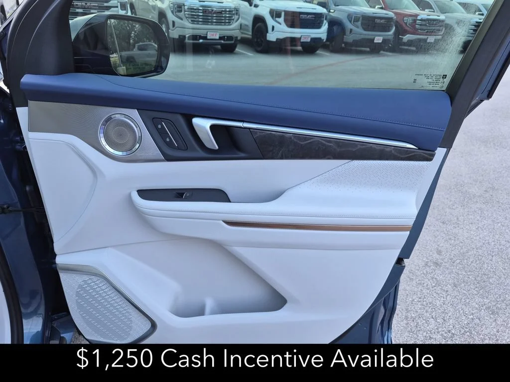 New 2026 Ocean Blue Metallic Buick Avenir image 37
