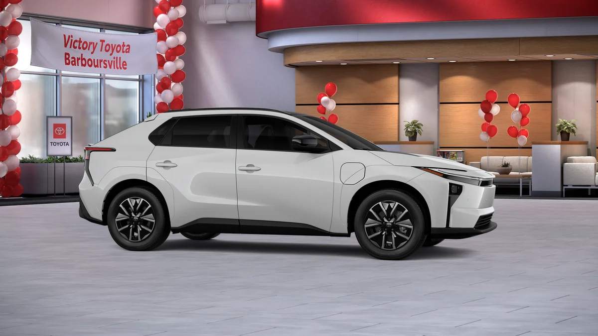 New 2026 Wind Chill Pearl Toyota XLE image 48