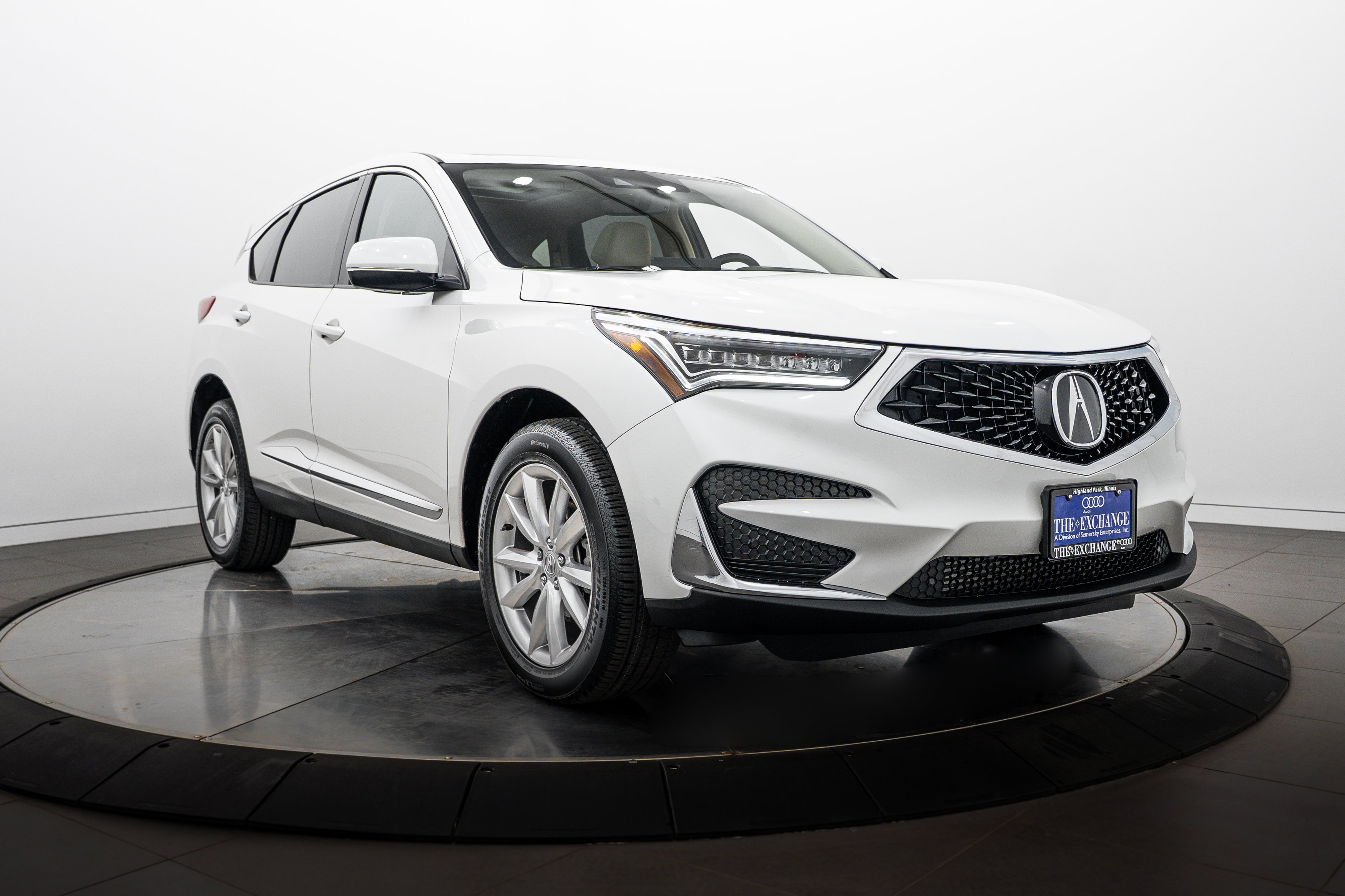 Used 2021 Platinum White Pearl Acura  image 2